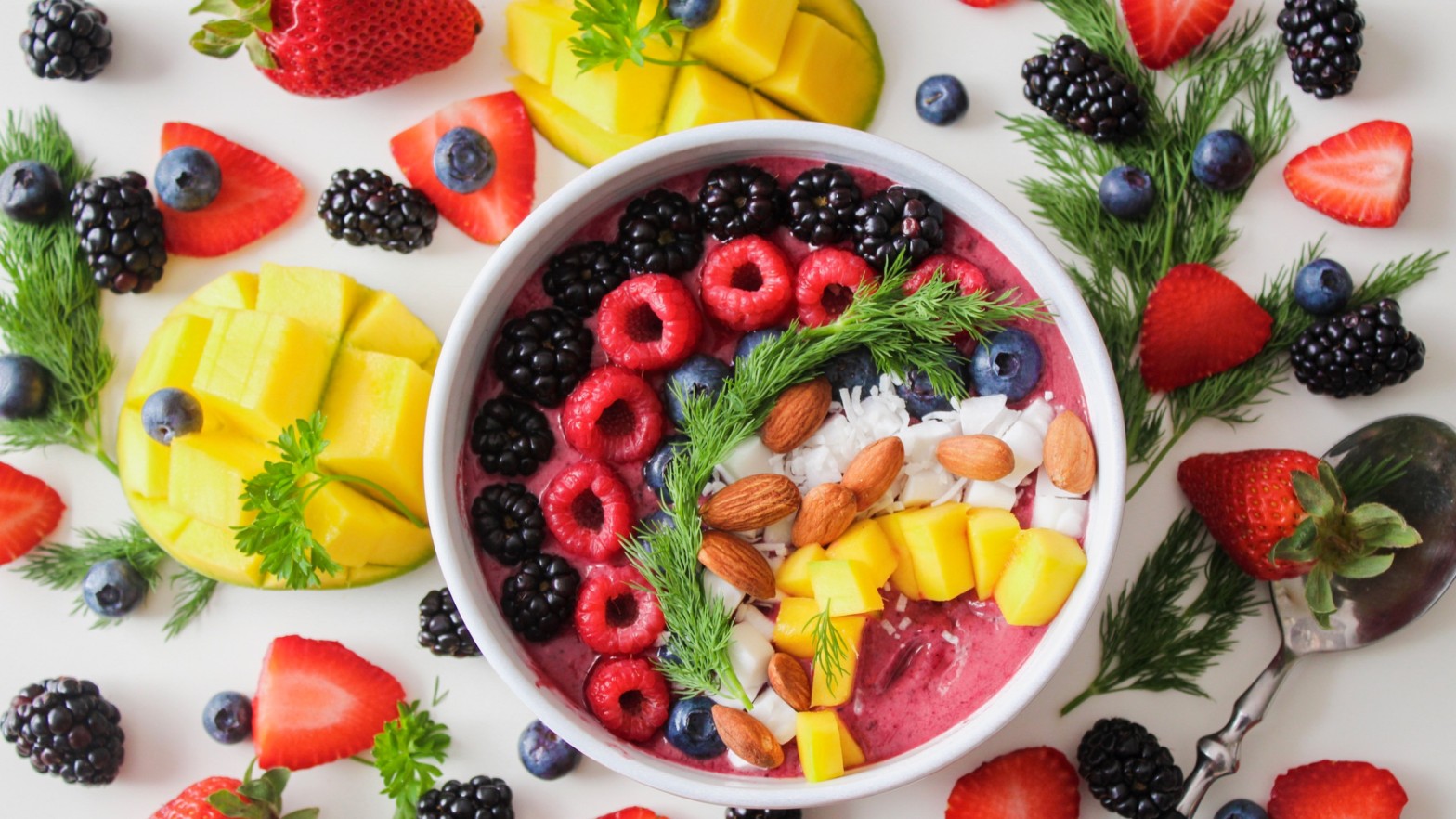 Antioxidant Foods for Glowing Skin