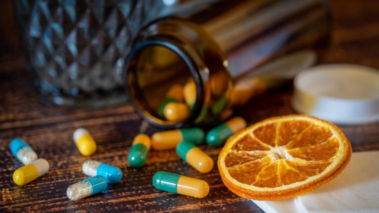 Common Signs You’re Deficient in Vitamins and Minerals